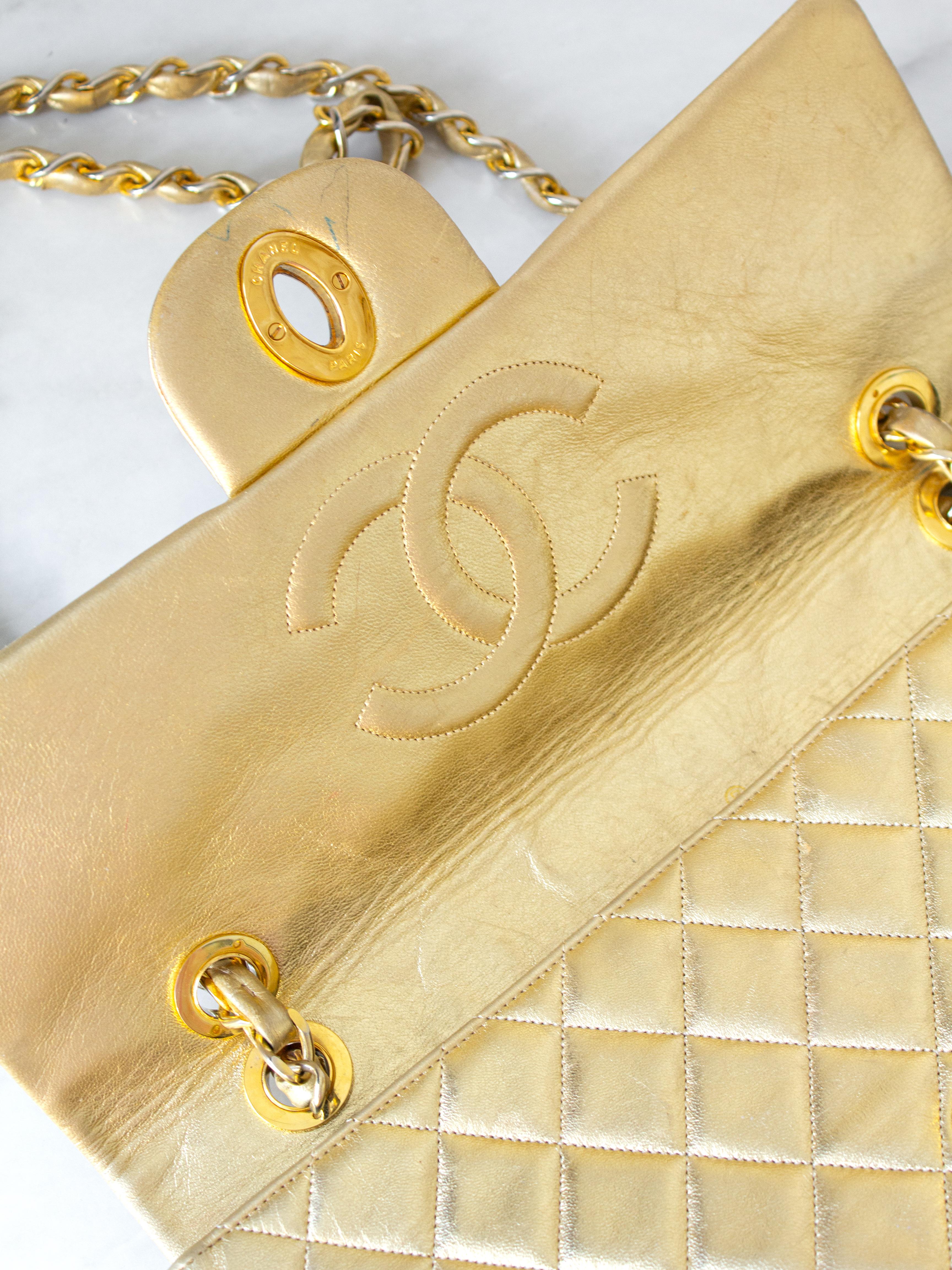 Chanel Vintage Jumbo XL Maxi Flap Metallic Gold 1990s Lambskin Bag For Sale 8