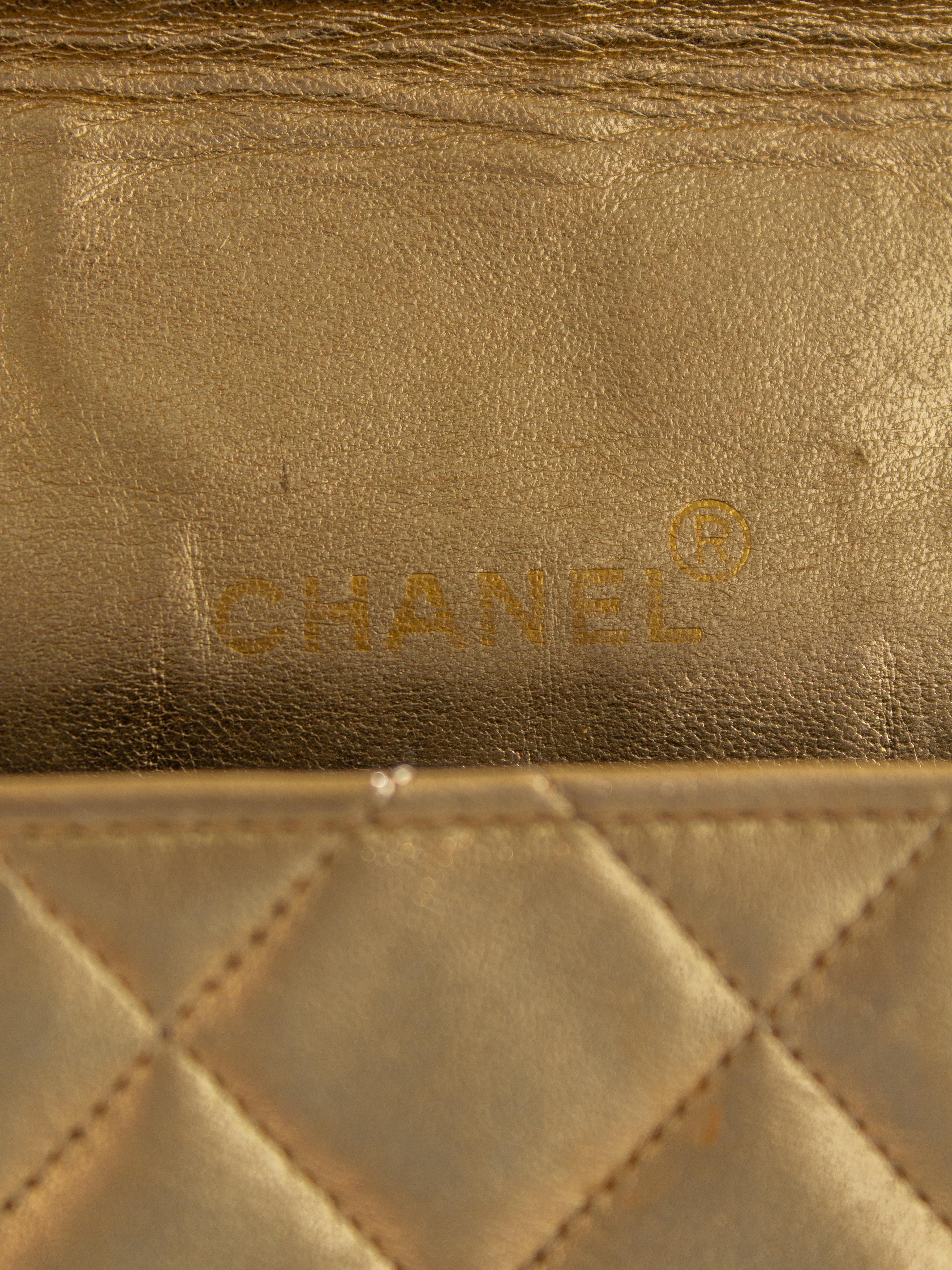 Chanel Vintage Jumbo XL Maxi Flap Metallic Gold 1990s Lambskin Bag 12