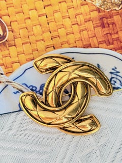 Chanel Vintage Karl Lagerfeld Vintage Gold Oversized Matelassé Quilted CC Brooch