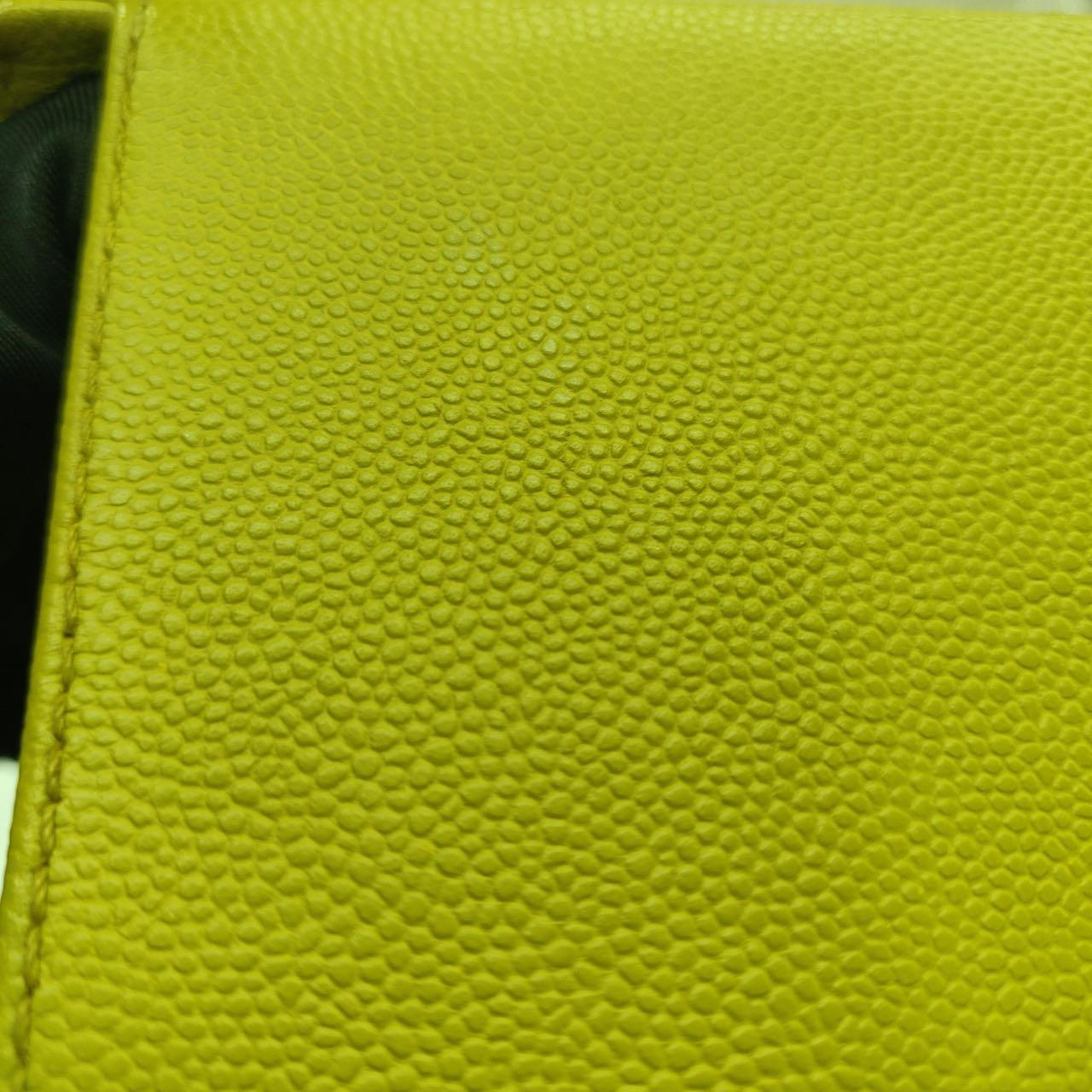 Chanel Vintage Kelly Flap Bag Yellow Caviar Leather 24k Gold Hardware 1997-1999 en vente 5