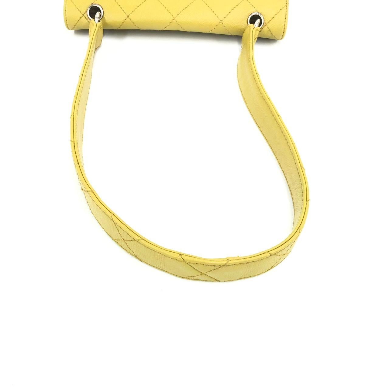 Chanel Vintage Kelly Flap Bag Yellow Caviar Leather 24k Gold Hardware 1997-1999 en vente 1