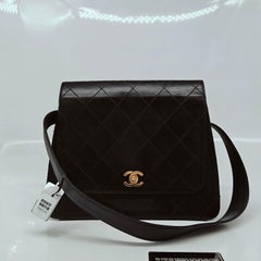 Chanel Vintage Kelly Style Black Leather Shoulder Bag Diamond Stitch Medium Gold