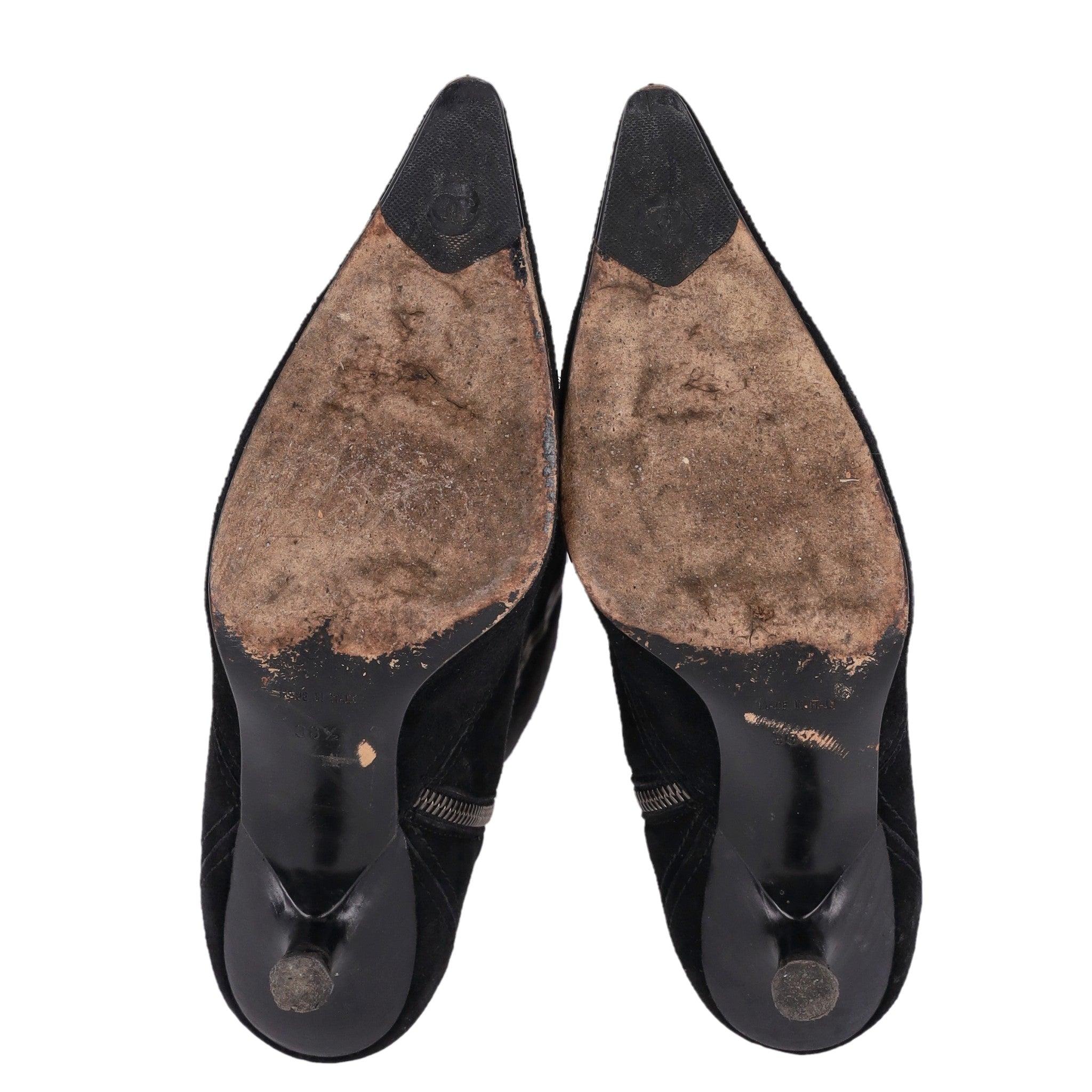 Chanel Vintage Knee High Suede Boots With 'CC' Logo 4