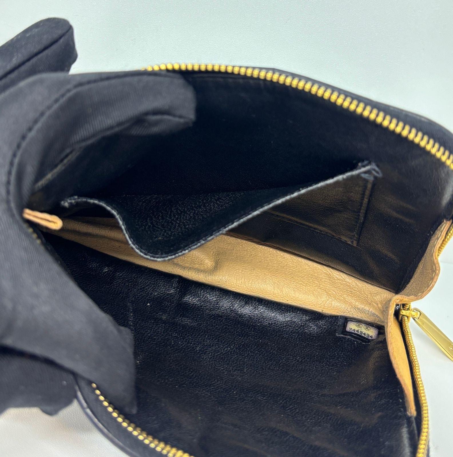 Chanel Vintage Lambskin Chocolate Bar Quilt Handcuff Wristlet Zip Clutch For Sale 5
