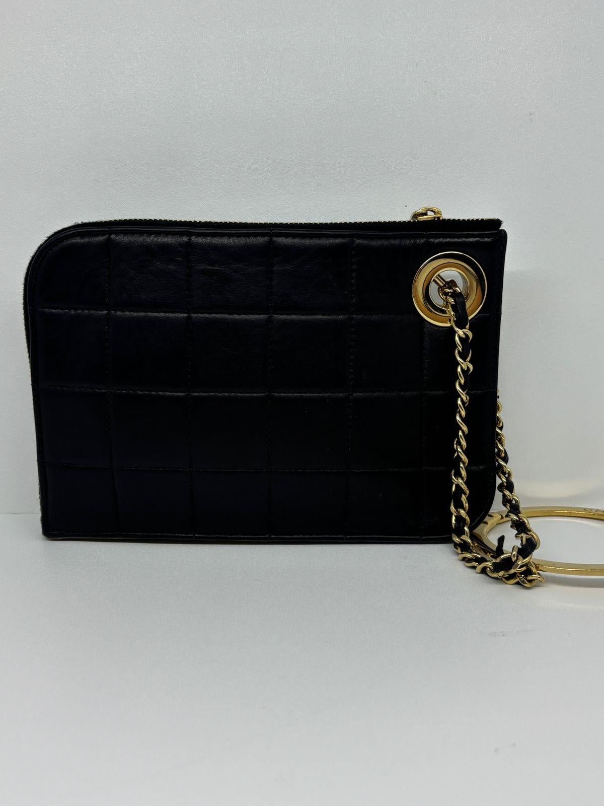 Chanel Vintage Lambskin Chocolate Bar Quilt Handcuff Wristlet Zip Clutch For Sale 7