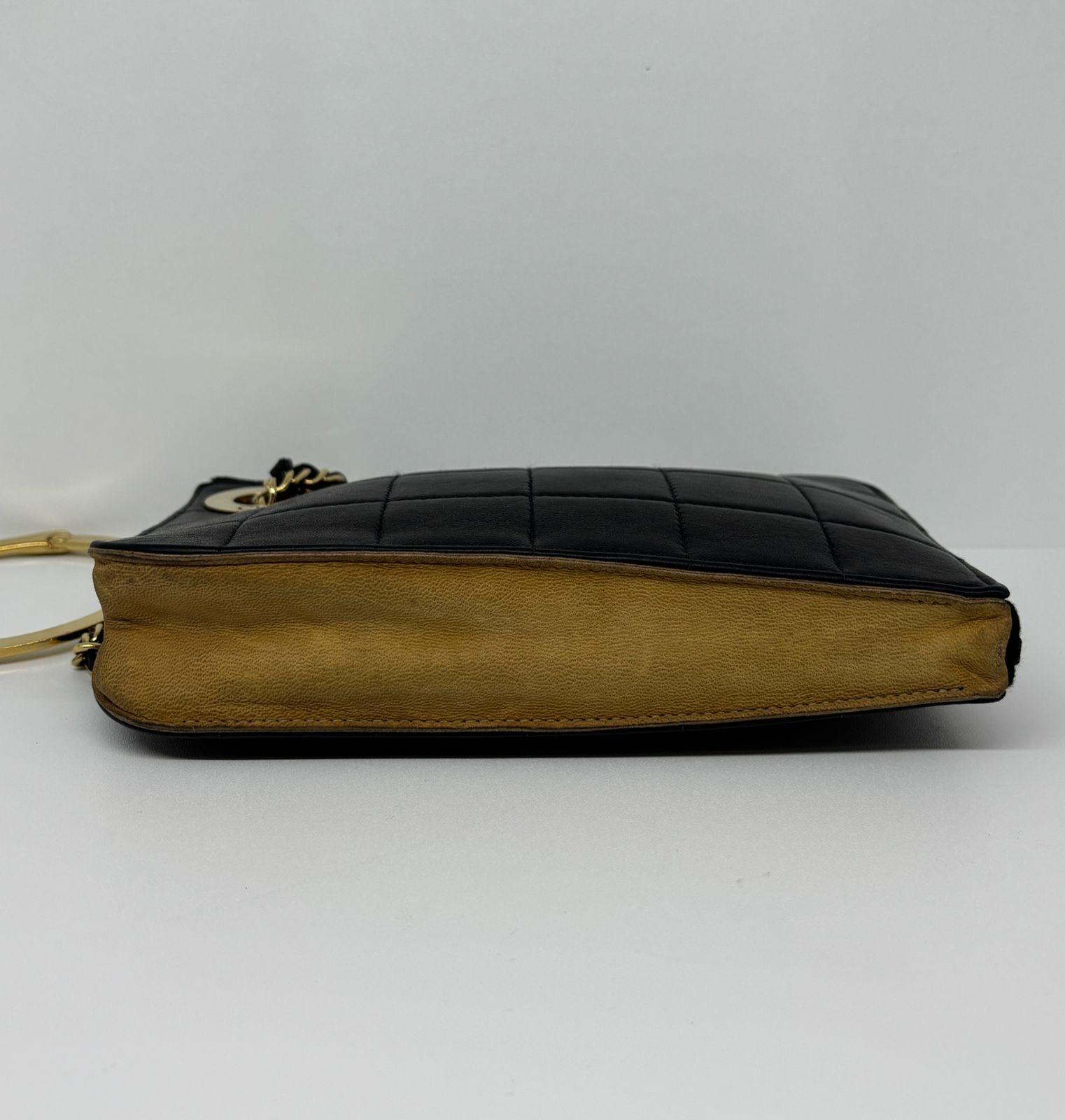 Chanel Vintage Lambskin Chocolate Bar Quilt Handcuff Wristlet Zip Clutch For Sale 4