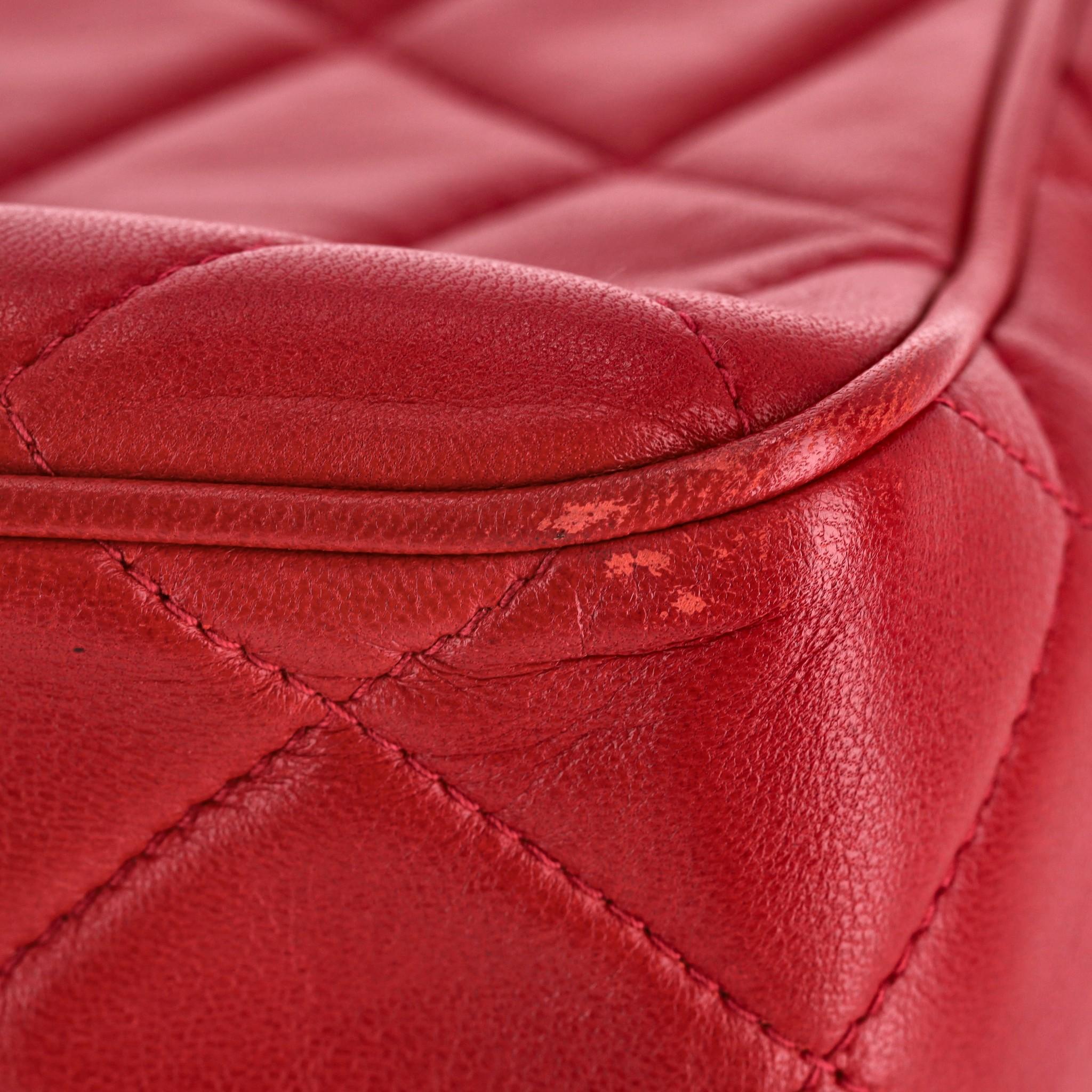 Chanel Vintage Lambskin Leather Crossbody Camera Bag For Sale 9