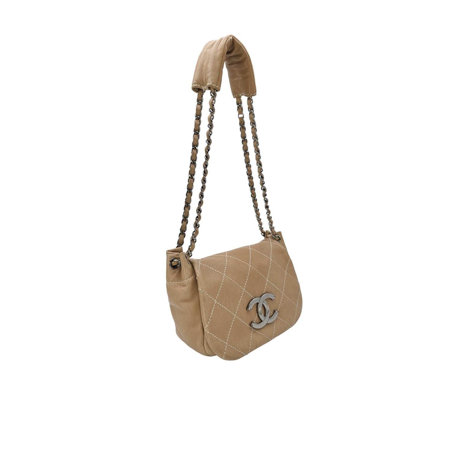 Brown Chanel Vintage Lambskin Surpique Accordion Flap Bag For Sale