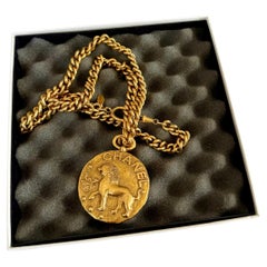 CHANEL Vintage Large Gold Lion Leo Coin CC Pendant Necklace