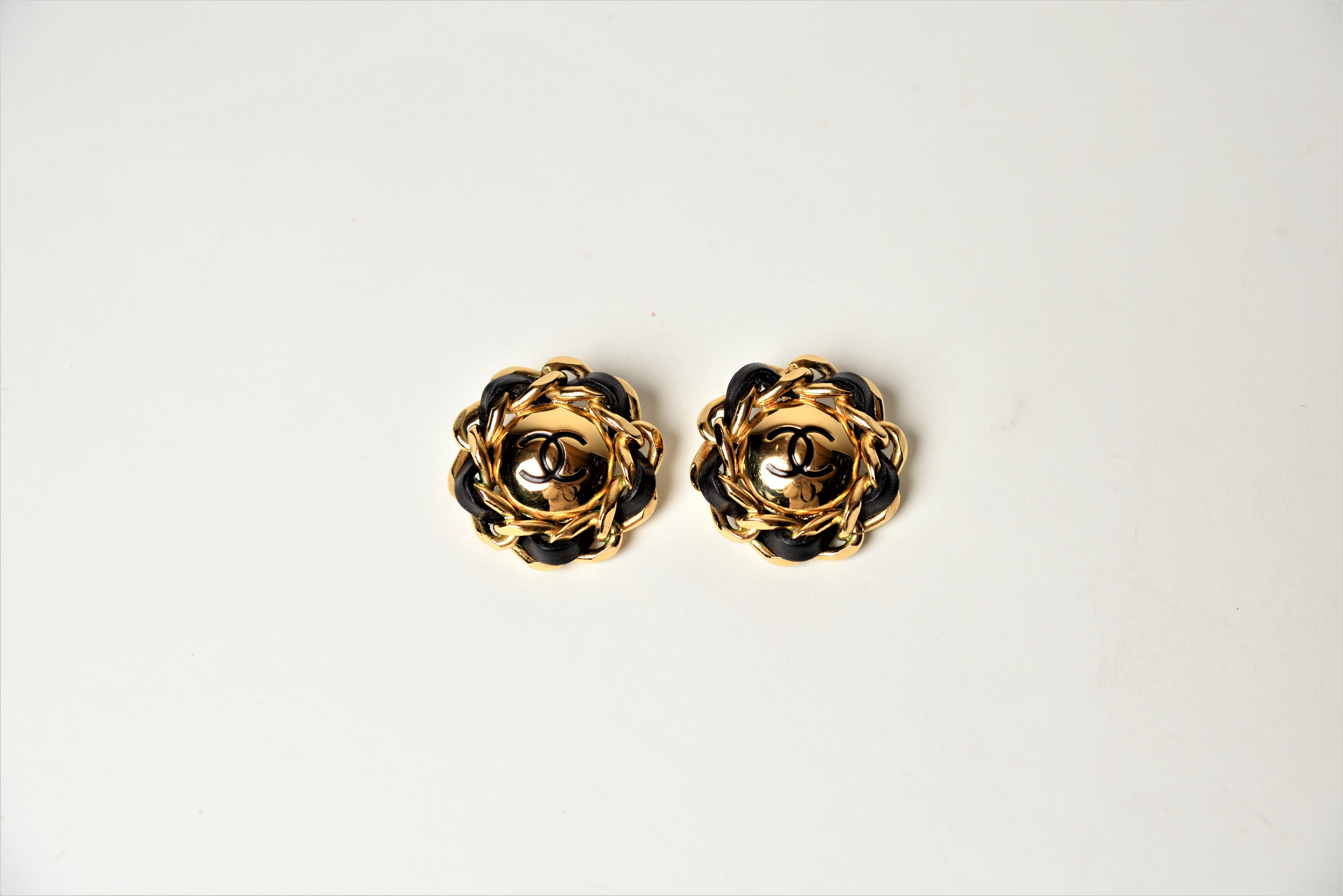 Chanel Vintage Leather Gold Clip Earrings Large  1