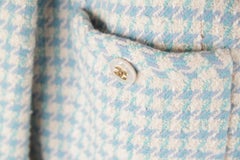 Chanel Vintage Light Blue Houndstooth Tweed Skirt Suit Size 44