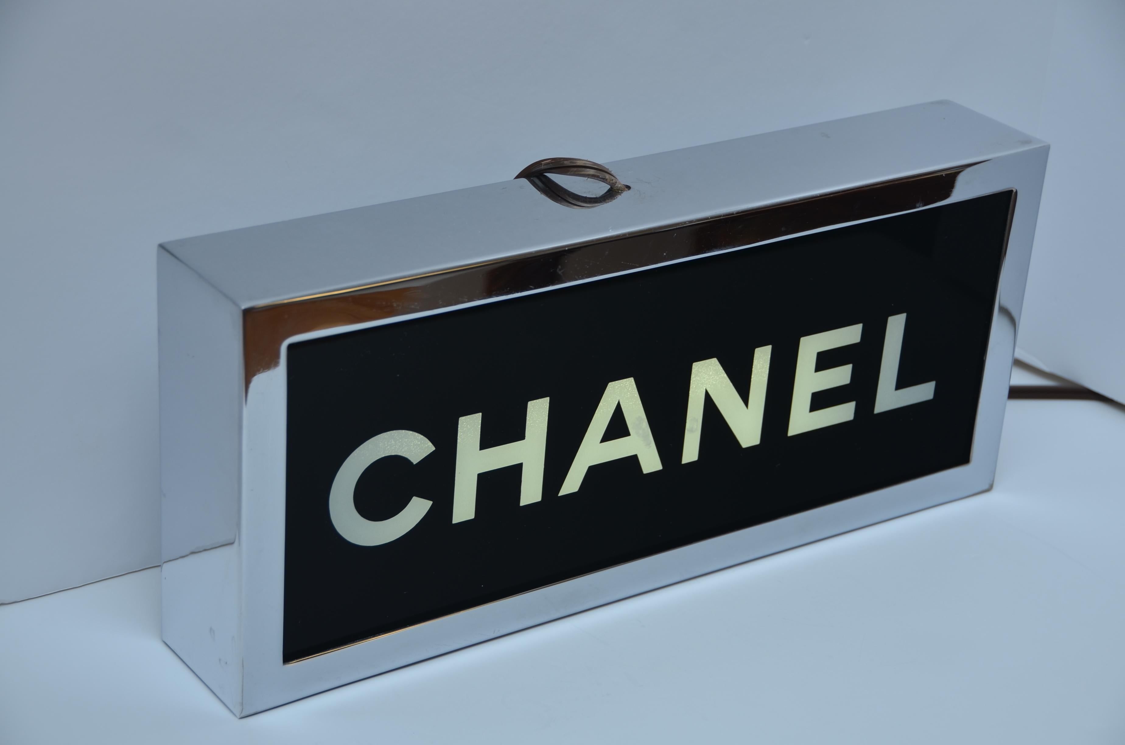 chanel light