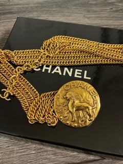 CHANEL Vintage Lion Medallion Triple Chain Gold Necklace Belt