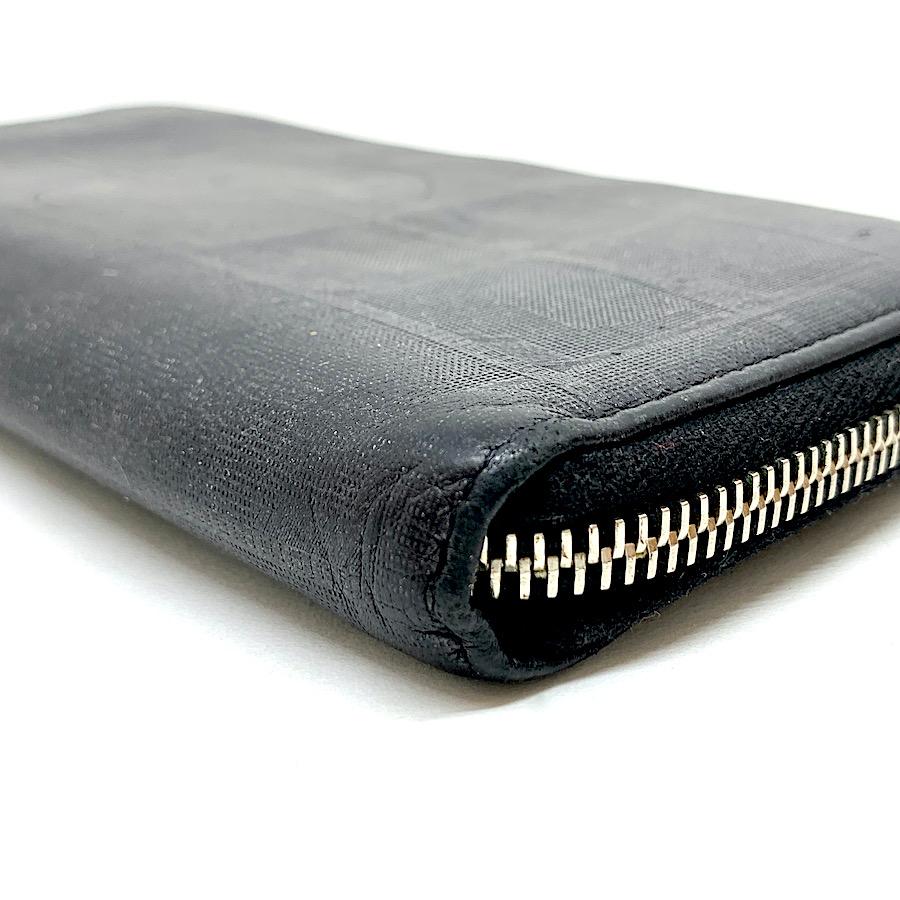 CHANEL Vintage Lange Brieftasche aus schwarzem Leder mit silbernem CC-Druck  im Angebot 1