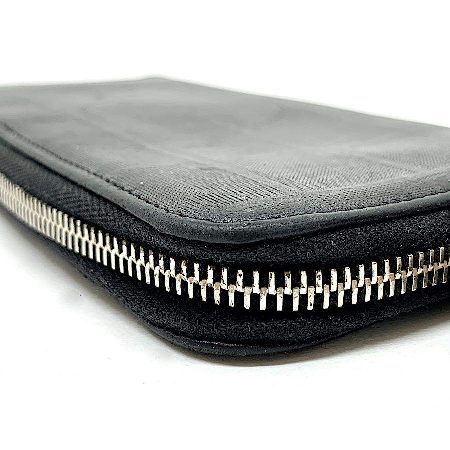 CHANEL Vintage Lange Brieftasche aus schwarzem Leder mit silbernem CC-Druck  im Angebot 3