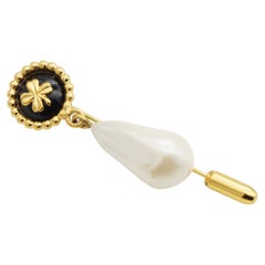 Chanel Vintage Lucky Clover Flower Black White Pearl Water Drop Gold Brooch Pin