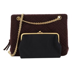 Chanel Vintage Mademoiselle - Fourre-tout à fermeture éclair avec chaîne en tissu éponge matelassé - Moyen