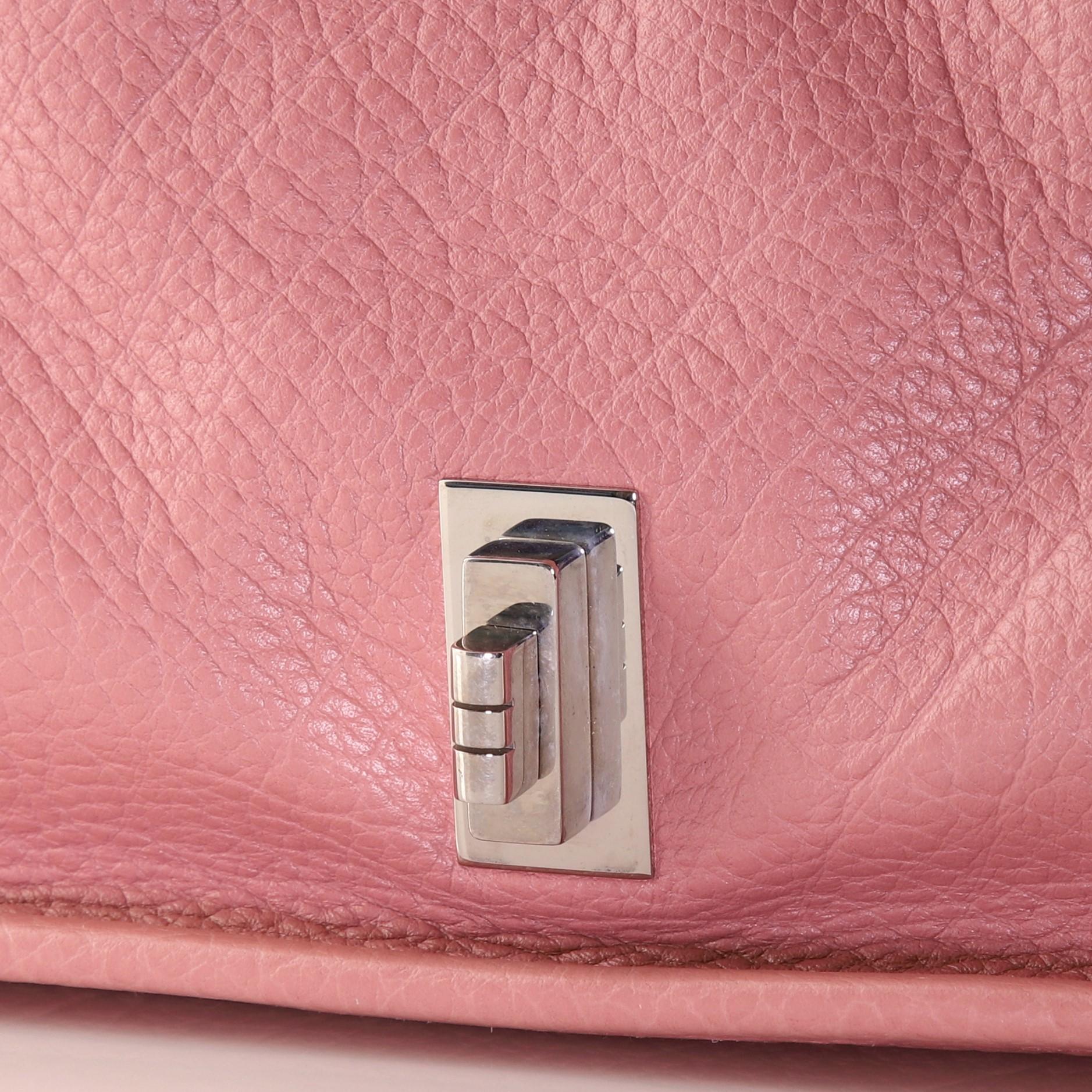 Chanel Vintage Mademoiselle Lock Klappentasche aus Leder 5