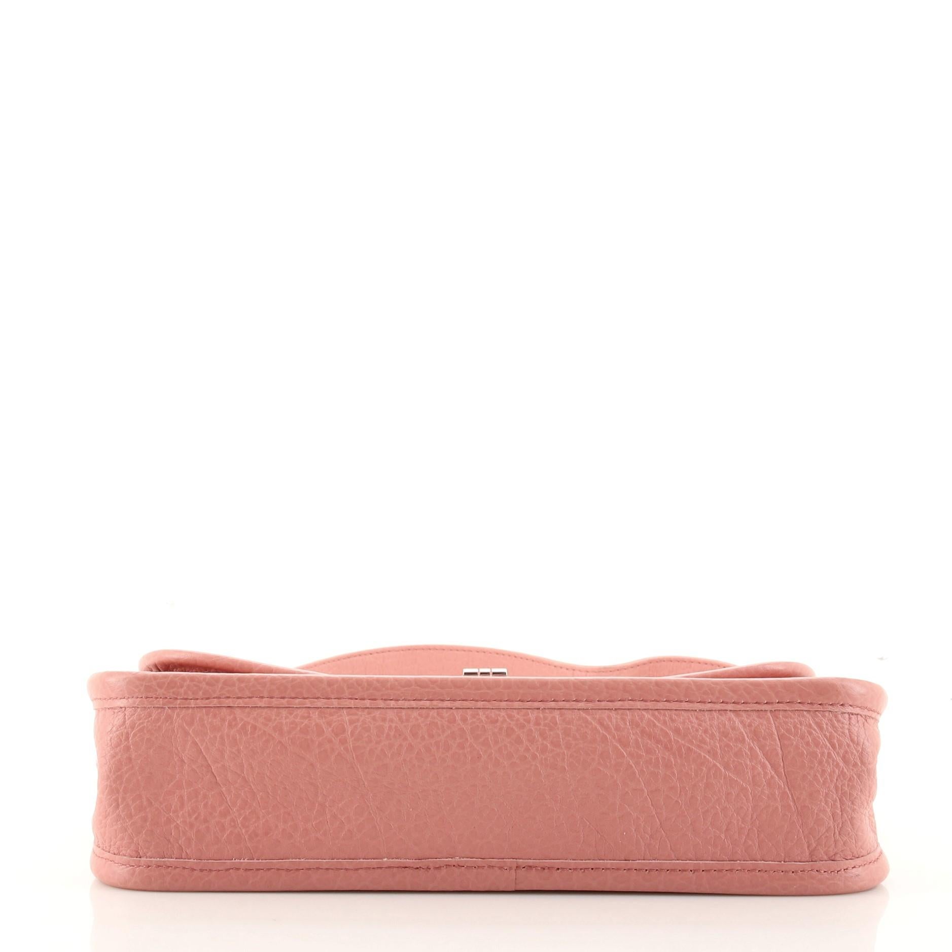Chanel Vintage Mademoiselle Lock Klappentasche aus Leder für Damen oder Herren