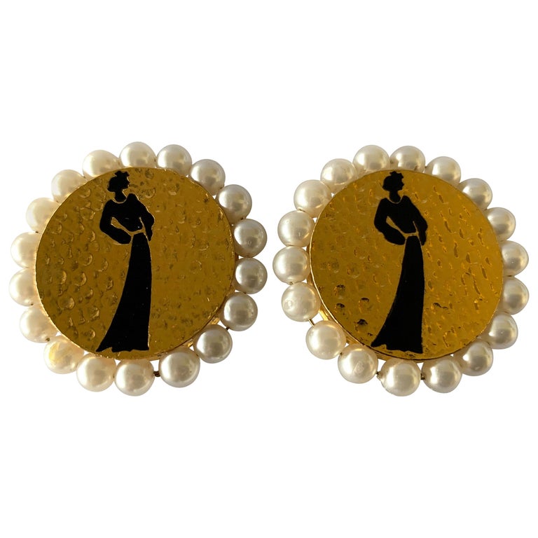 Vintage Chanel Jewelry - 2,570 For Sale on 1stDibs