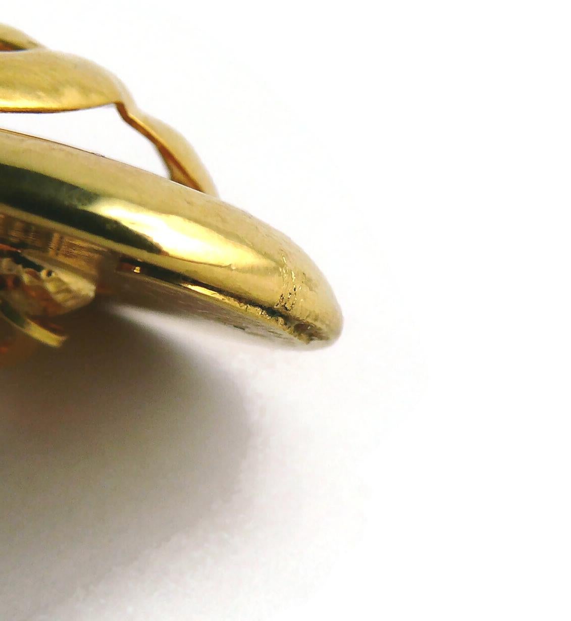 Chanel Vintage Massive Gold Toned Oval CC Logo Earrings For Sale 5