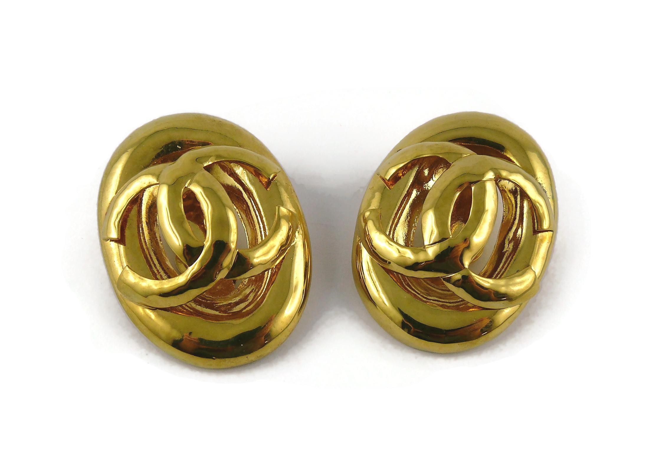 classic chanel cc earrings