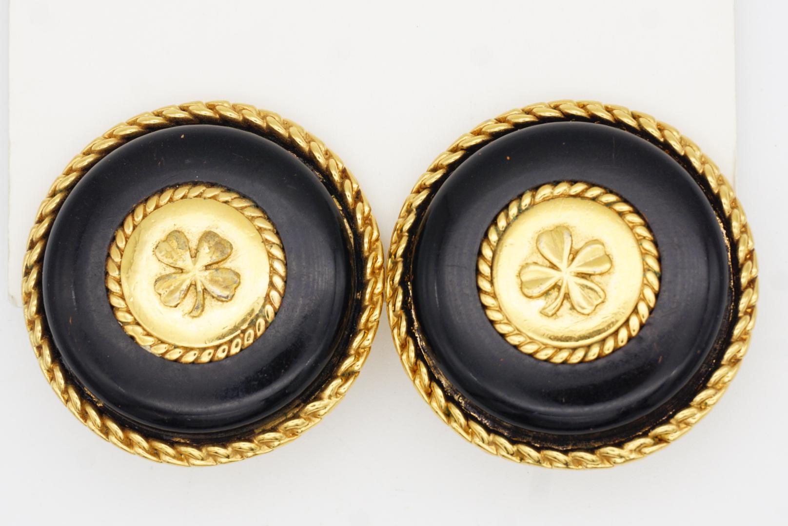 Chanel Vintage Gran Trébol de Cuatro Hojas de la Suerte Pendientes de Clip Círculo Negro en venta 4