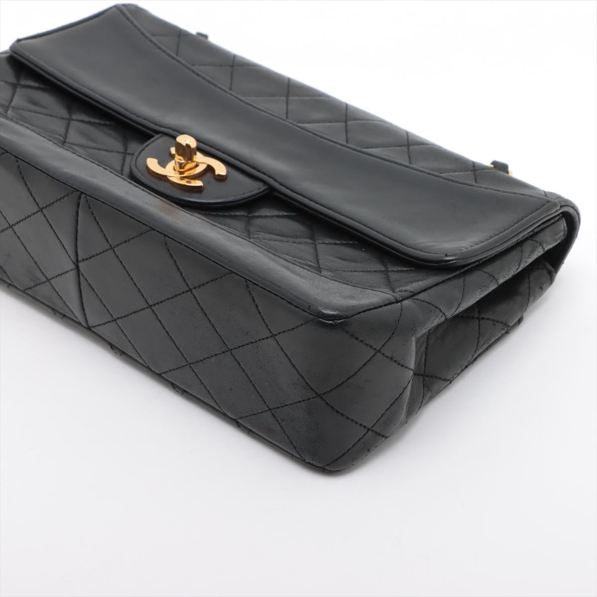 Chanel Vintage Matelasse Lammfell einzelne Klappe Doppelkette Tasche schwarz Damen im Angebot