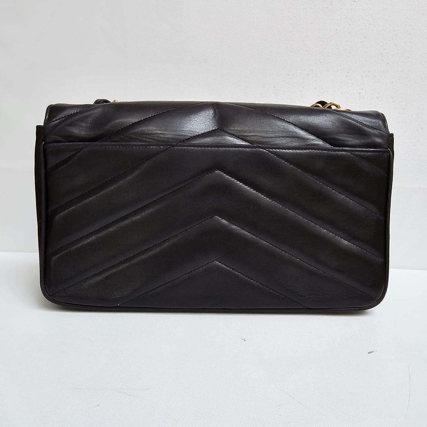 Chanel Vintage Medium Black Lambskin Chevron Flap Bag For Sale 8