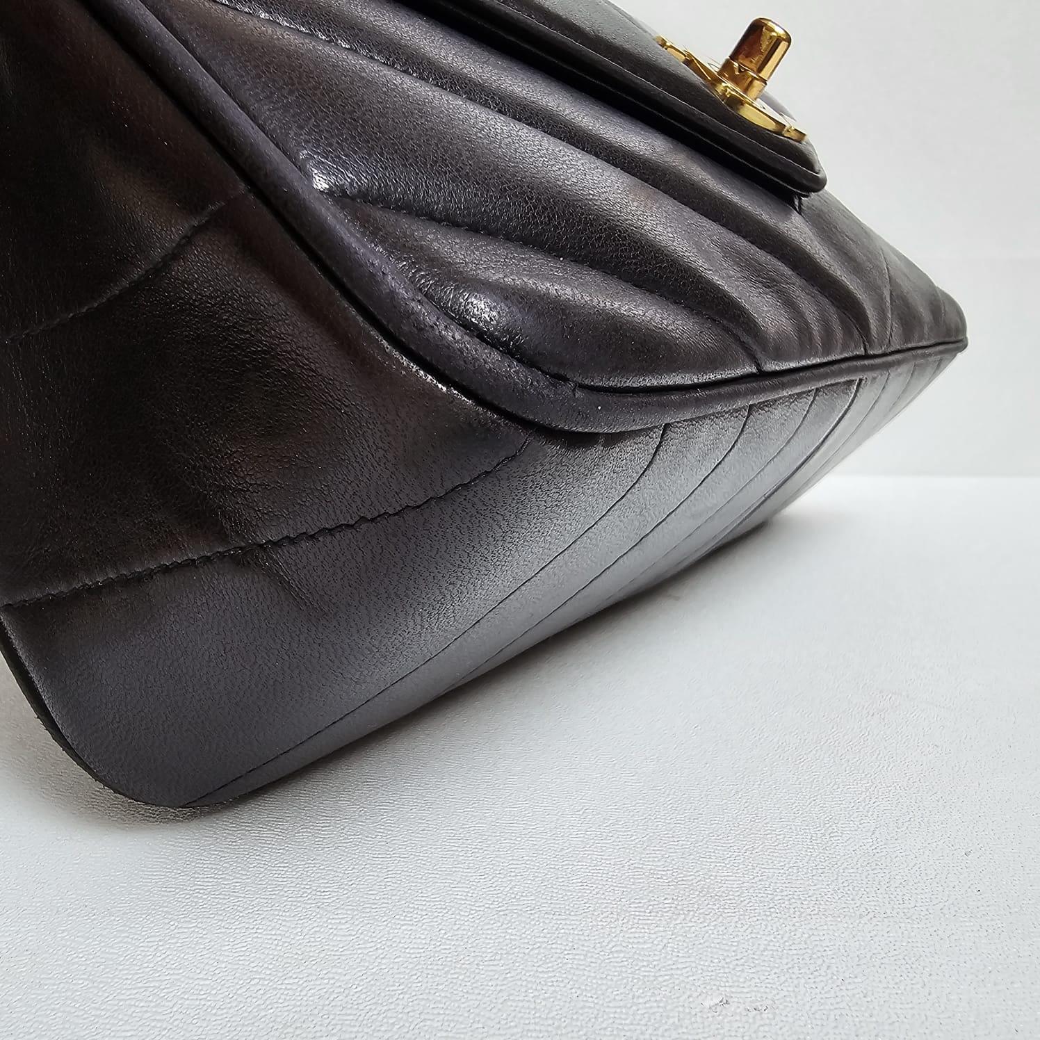 Chanel Vintage Medium Black Lambskin Chevron Flap Bag For Sale 13