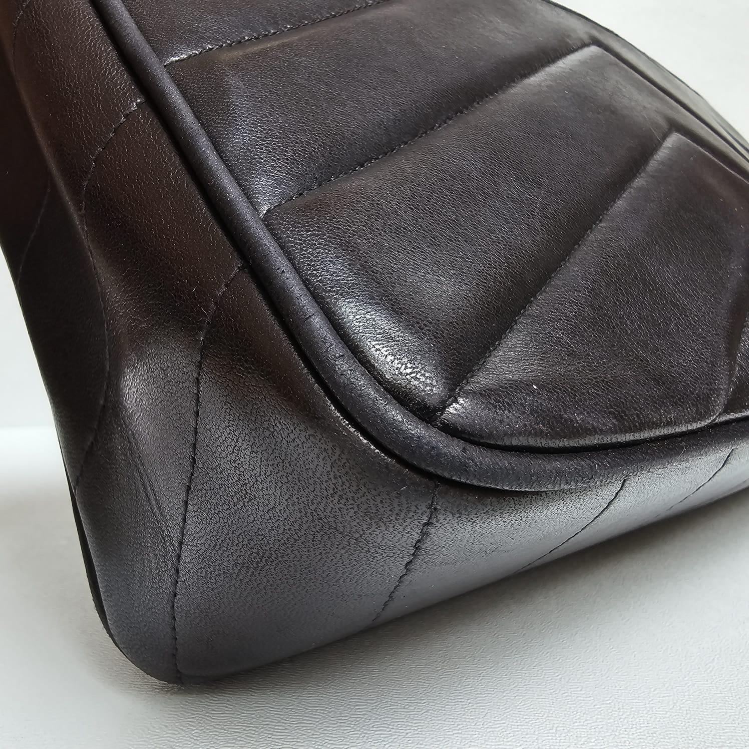 Chanel Vintage Medium Black Lambskin Chevron Flap Bag For Sale 14