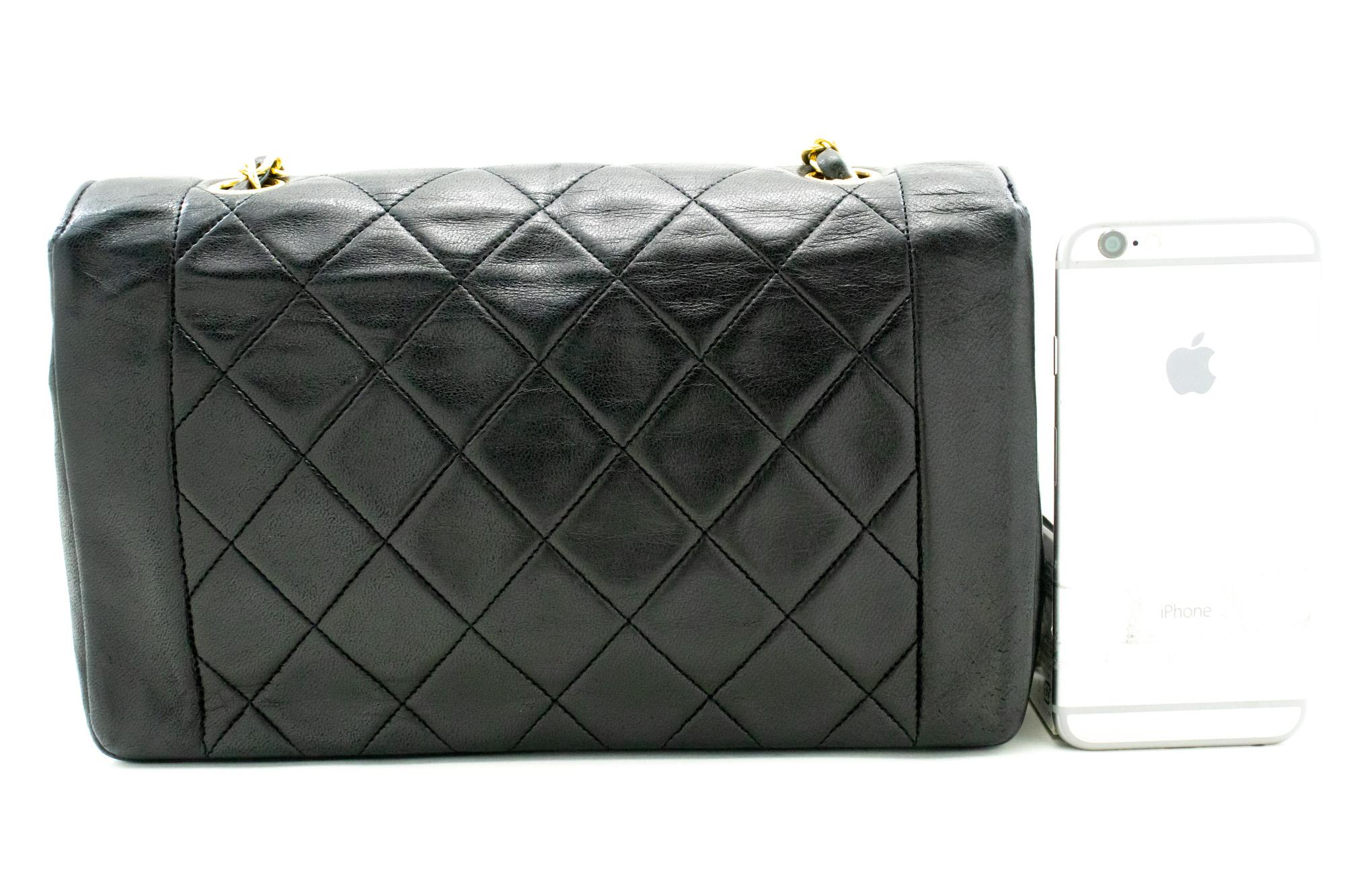 CHANEL Vintage Medium Chain Shoulder Bag Lambskin Black Quilted In Good Condition For Sale In Takamatsu-shi, JP