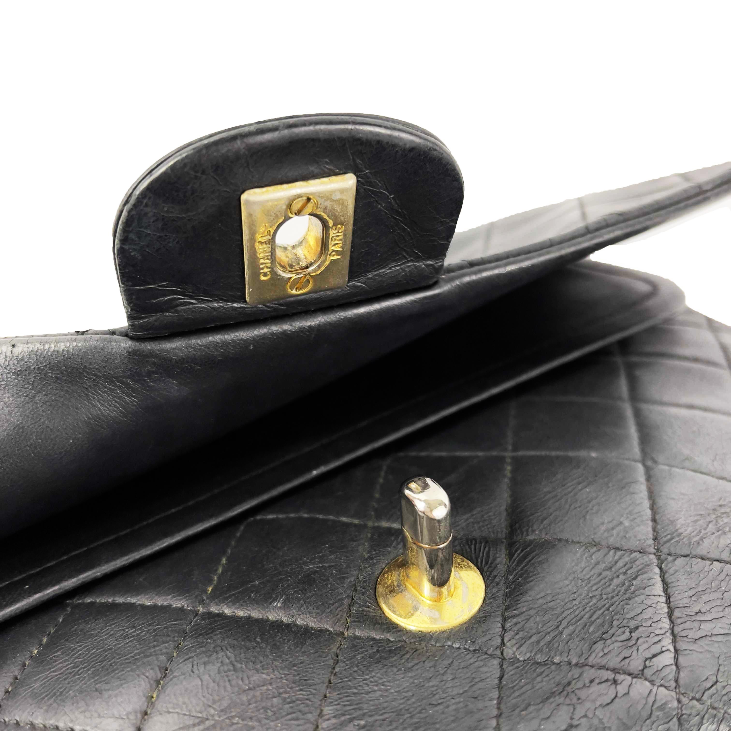 CHANEL- Vintage Medium Classic Double Flap Black Shoulder Bag / Crossbody In Fair Condition For Sale In Sanford, FL
