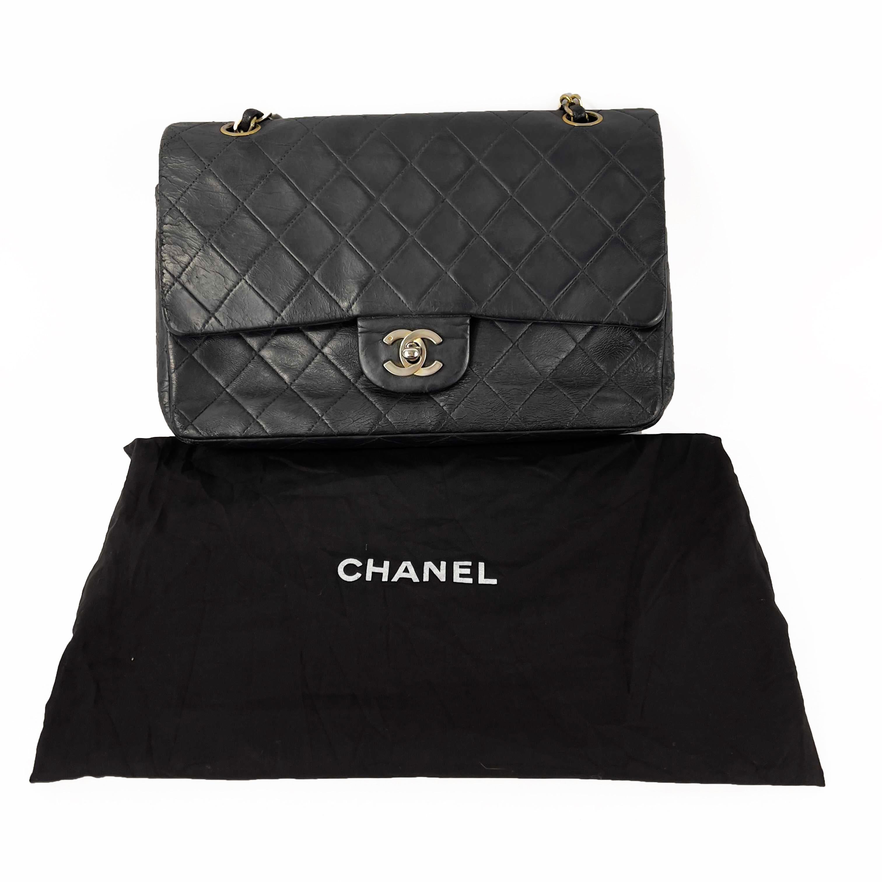 CHANEL- Vintage Medium Classic Double Flap Black Shoulder Bag / Crossbody For Sale 1