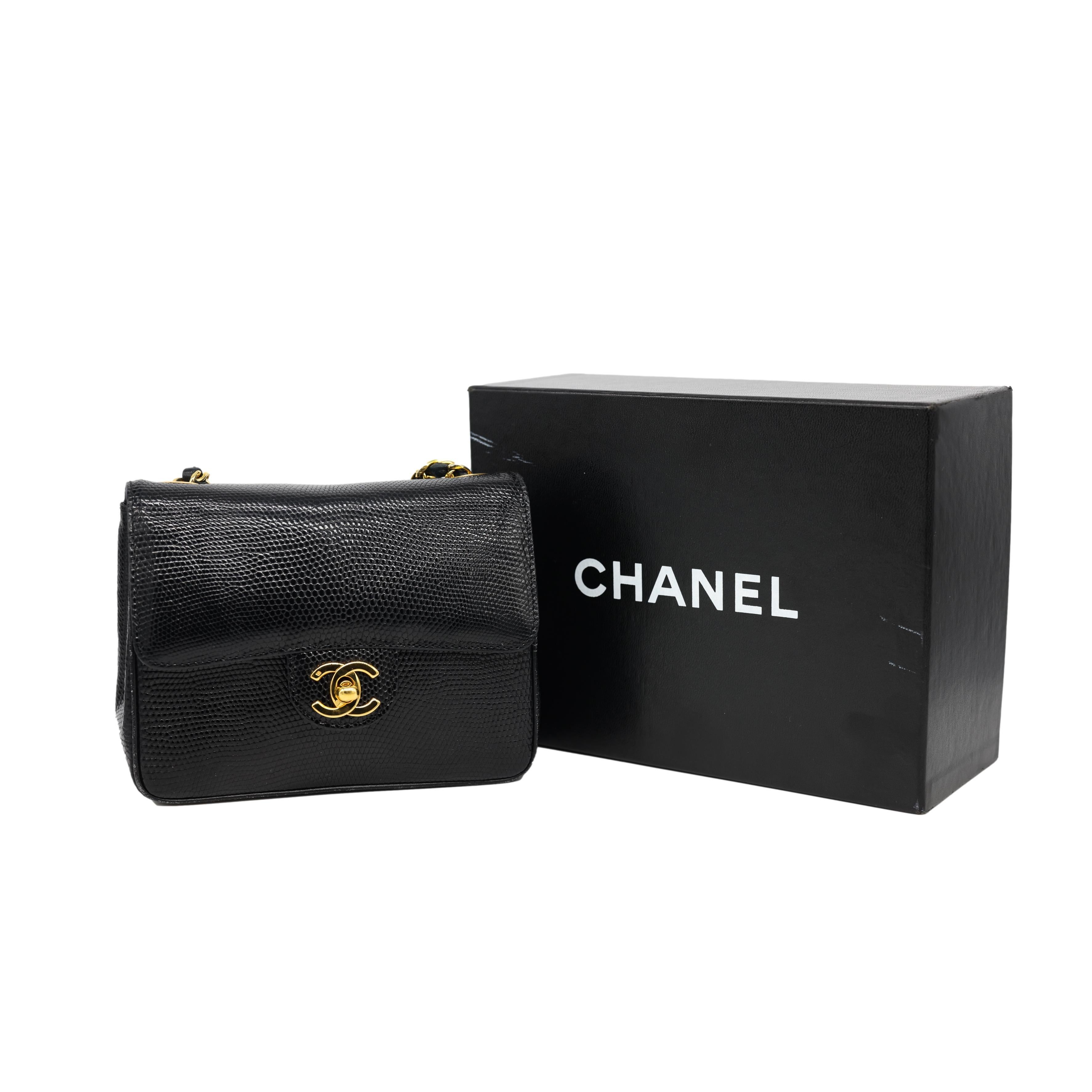 Chanel Vintage Mini Schwarz Eidechse Umschlag Cross Body Klappe Tasche mit Gold Hardware 12