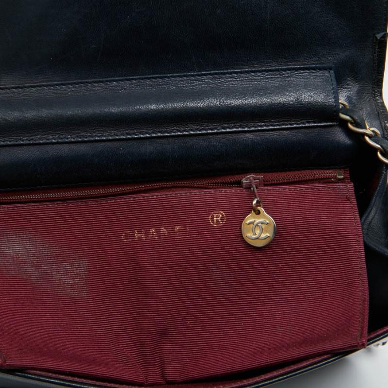 Chanel Vintage Navy Blue Leather Flap Bag 9