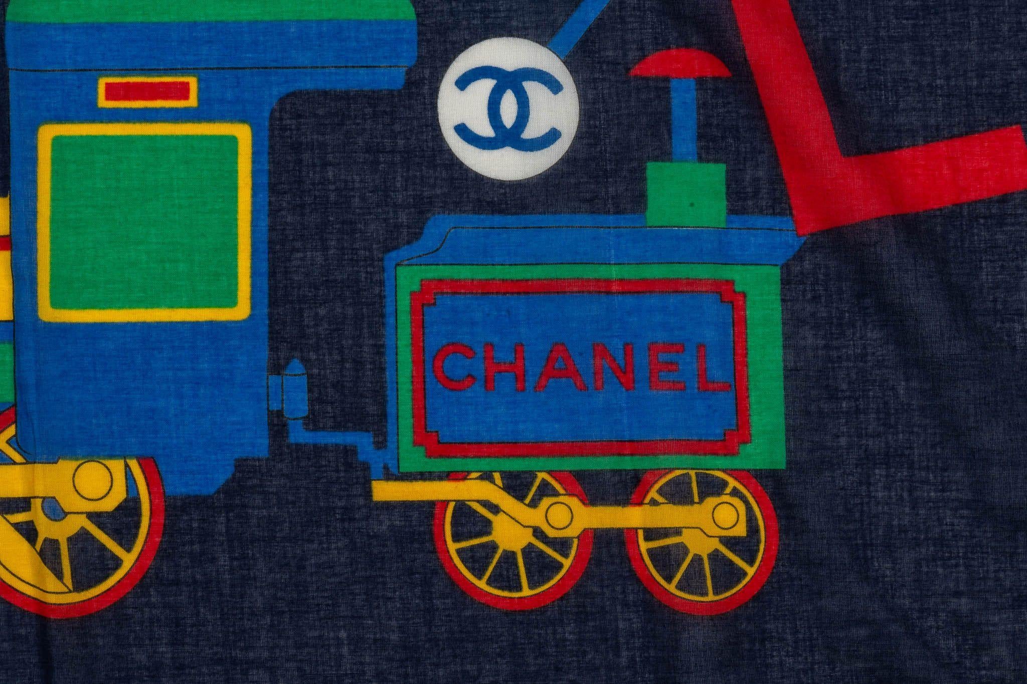 Chanel Vintage Navy Cotton Toys Sarong In Excellent Condition For Sale In West Hollywood, CA