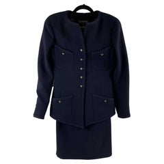 CHANEL Vintage Navy Suit CC Buttons Jacket / Skirt Set 40 US 8
