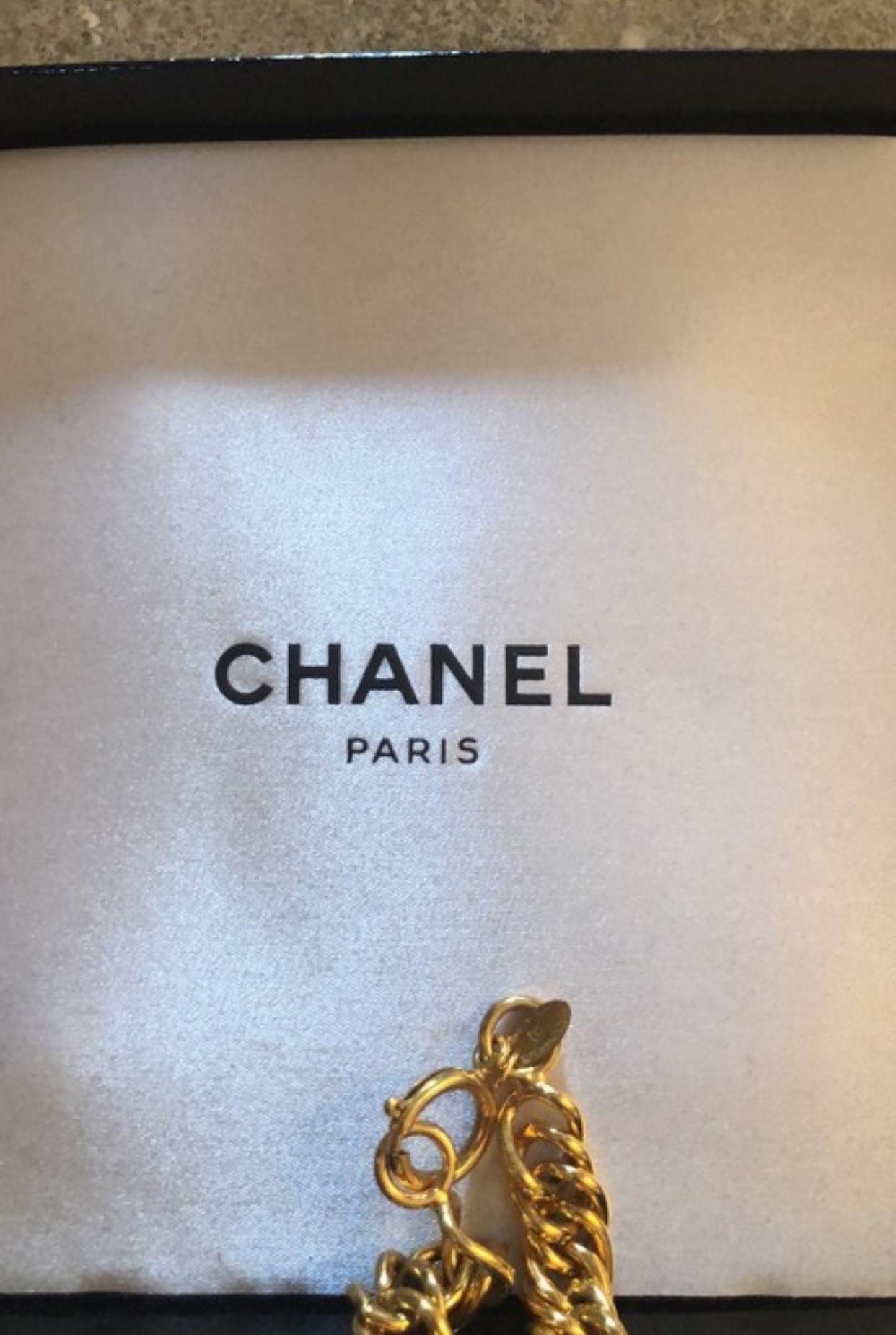 Chanel Vintage Necklace gold chain Medaillon 