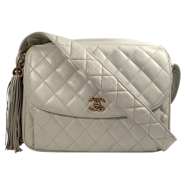 Chanel Vintage Off White Quilted Leather Tassel Messenger Bag For Sale