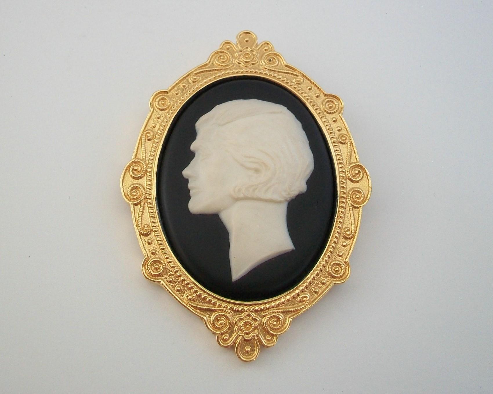 CHANEL - Vintage Over-sized 'Coco' Cameo Brooch - France - Circa 1980's For Sale 5