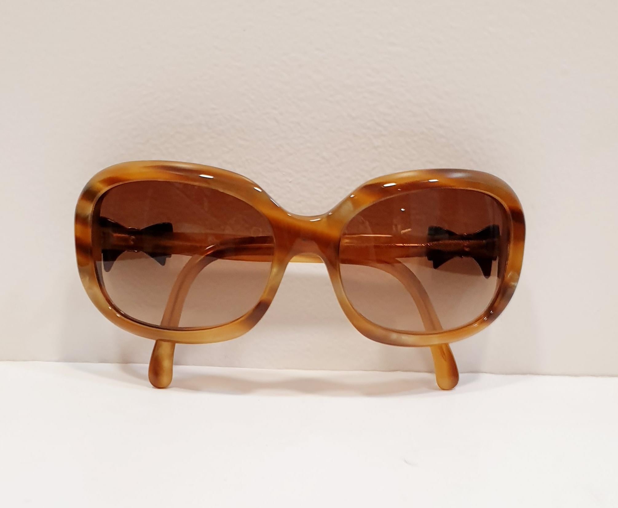 Brown  Chanel  Vintage Oversized Glasses For Sale