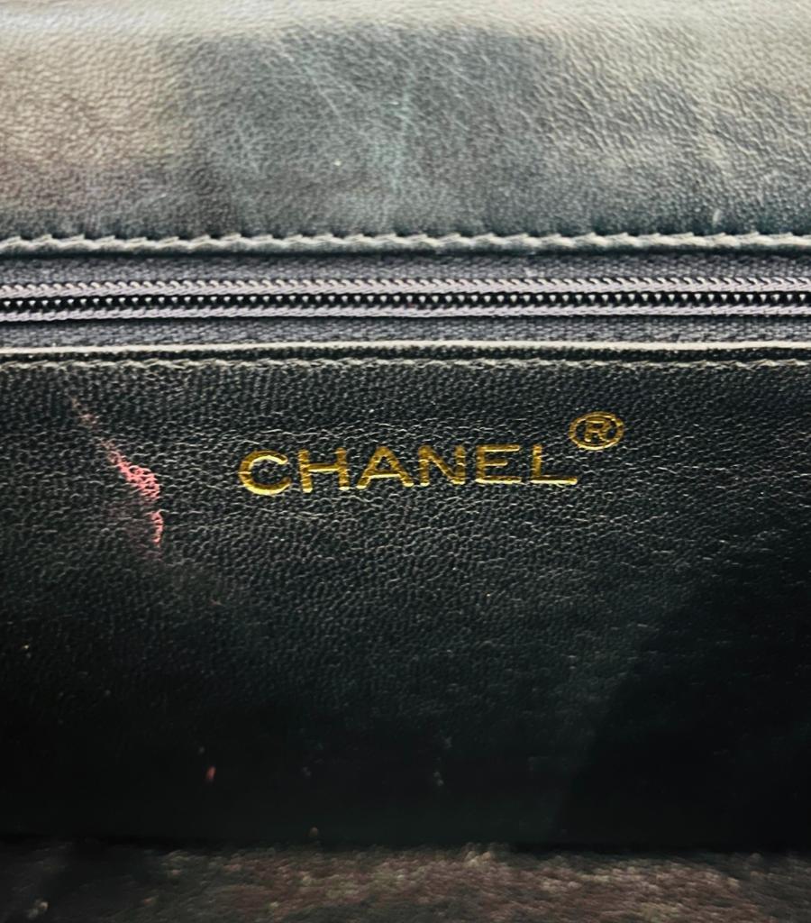 Chanel Vintage Patent Leather 'CC' Logo Crossbody Bag For Sale 6