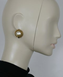 CHANEL Vintage Pearl Clip On Earrings