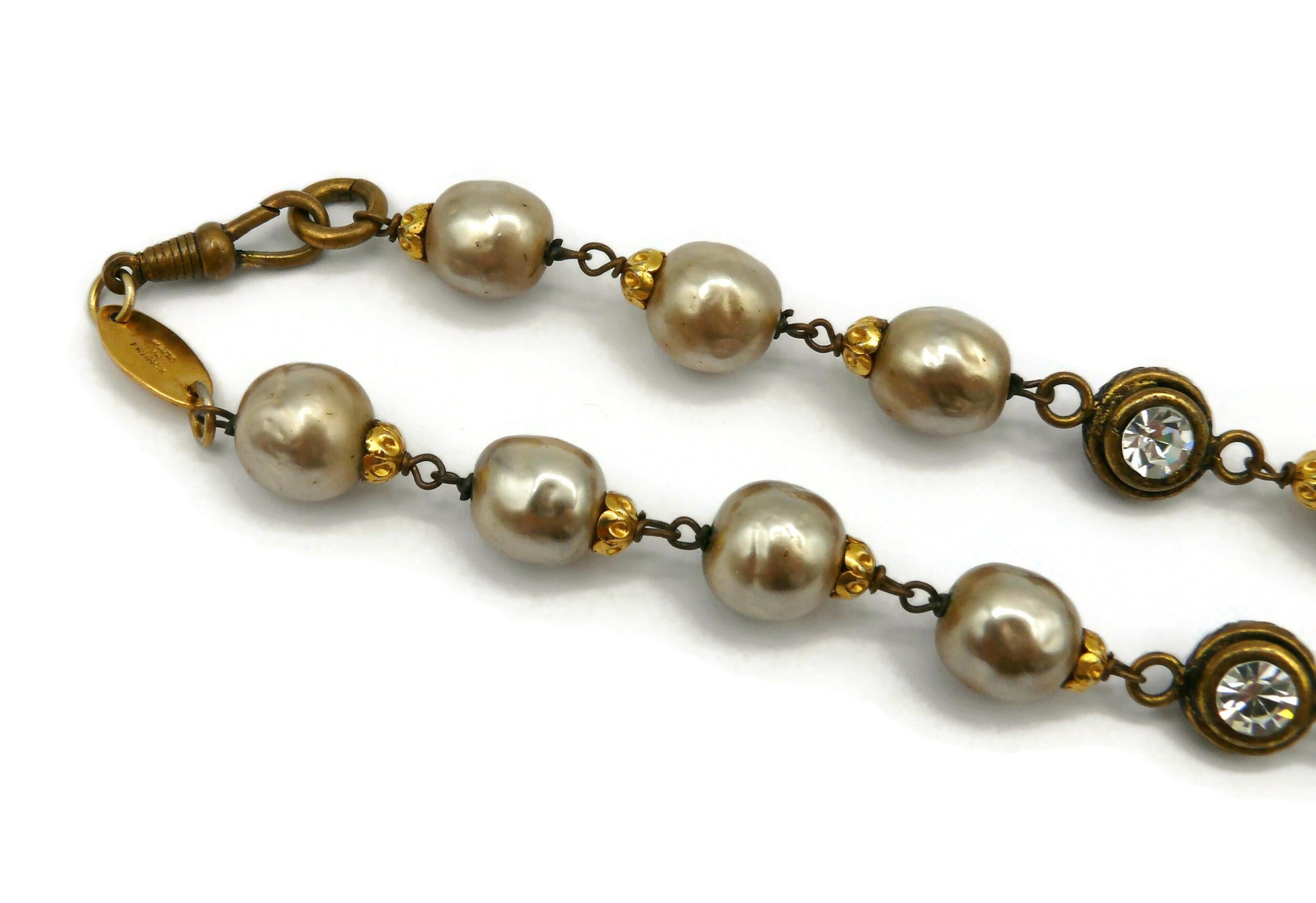 CHANEL Vintage Pearl & Crystal Sautoir Necklace, 1983 For Sale 1