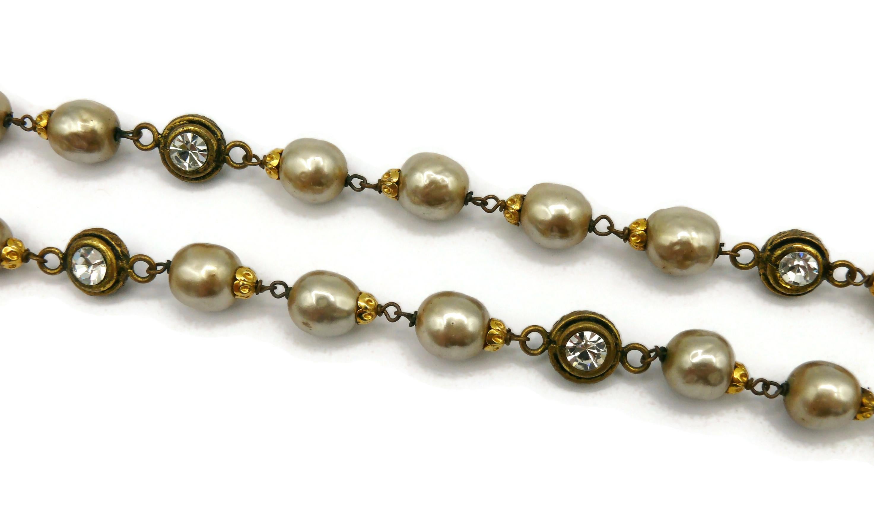 CHANEL Vintage Pearl & Crystal Sautoir Necklace, 1983 For Sale 2