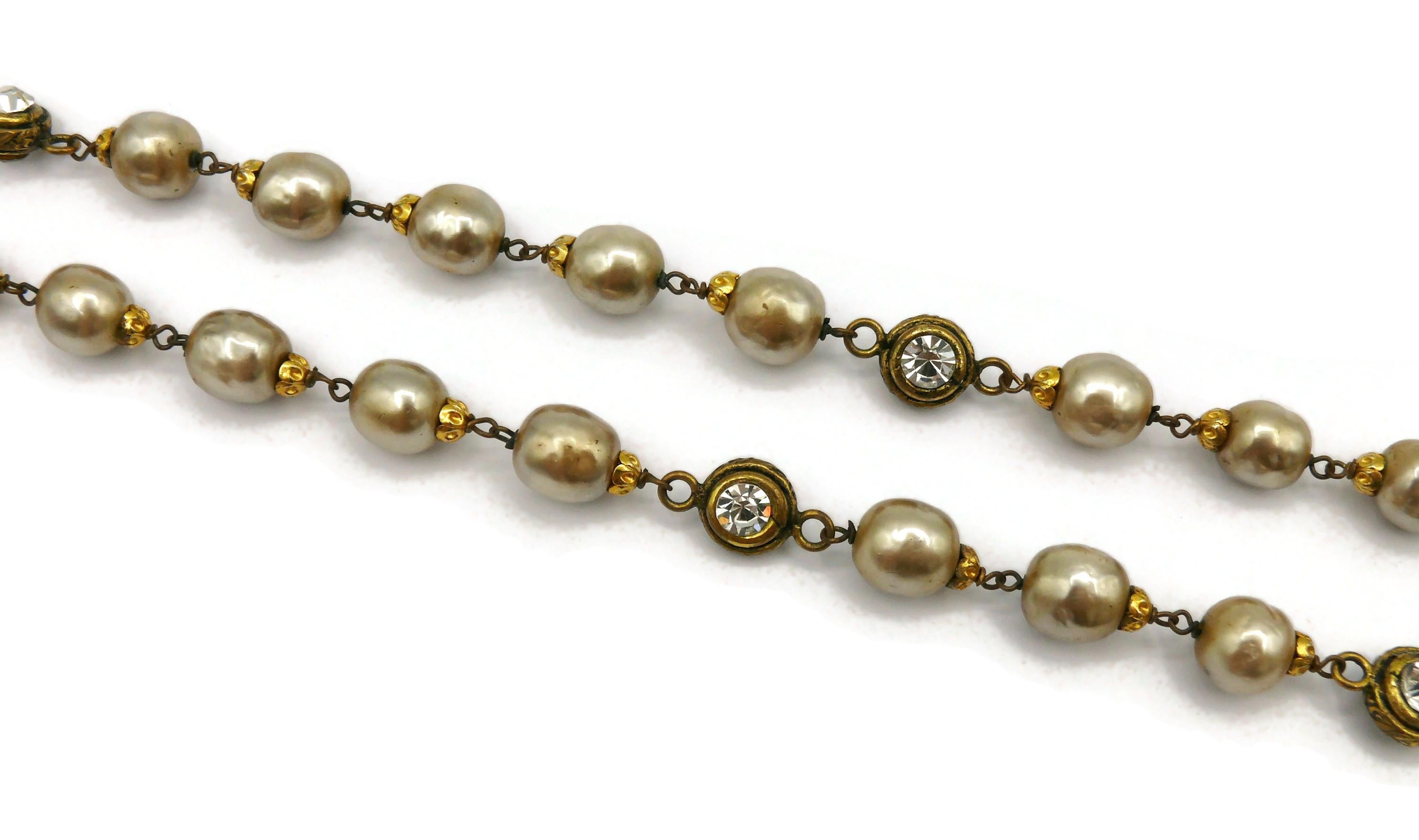 CHANEL Vintage Pearl & Crystal Sautoir Necklace, 1983 For Sale 3