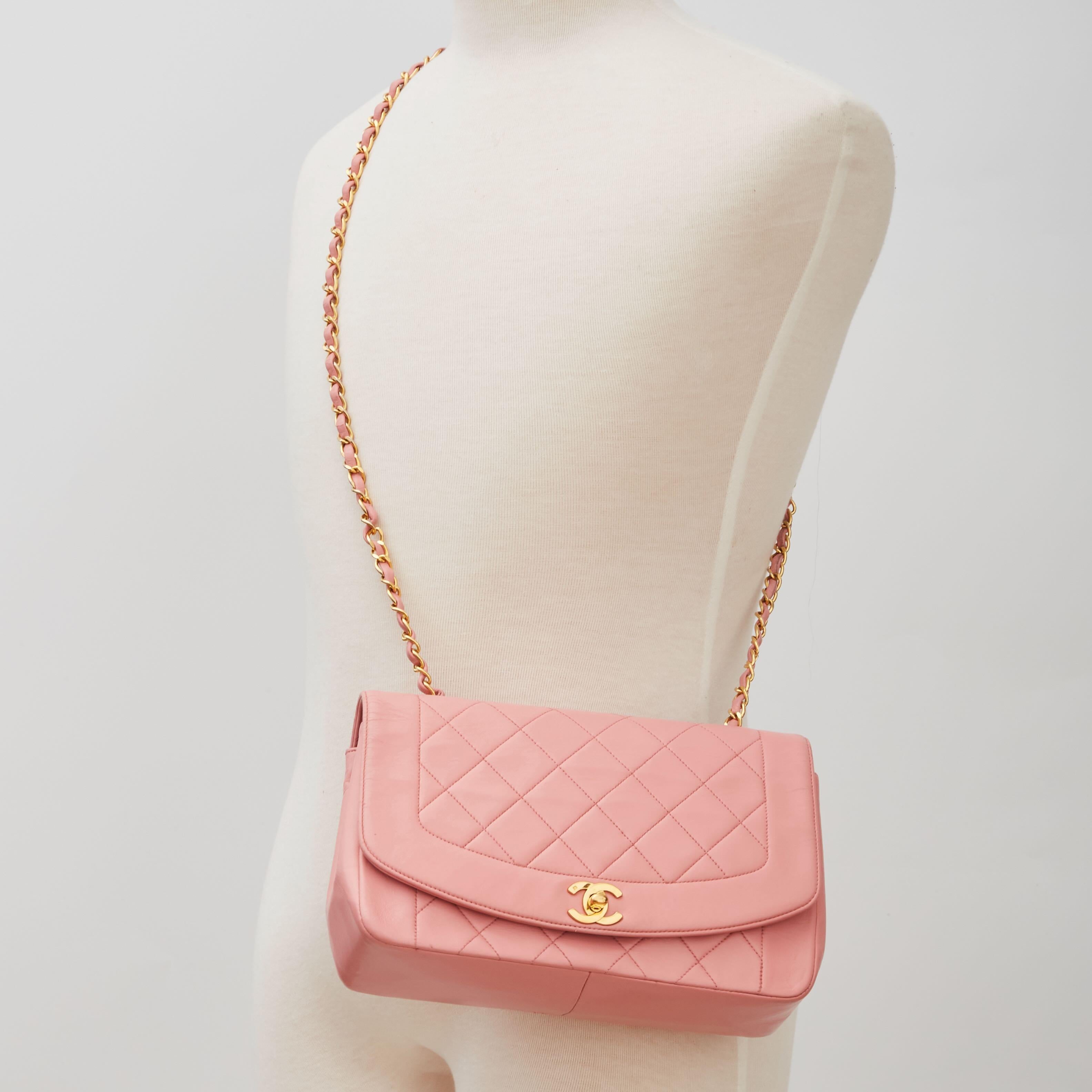 Women's or Men's Chanel Vintage Pink Lambskin Medium Diana Classic Single Flap Bag (Circa 1991)