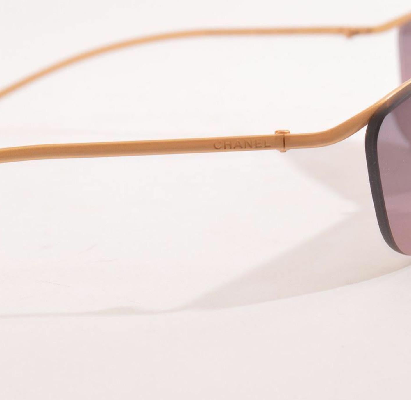 Chanel Vintage Pink Ombre Tinted Gold Rimless Kylie Sunglasses For Sale 2