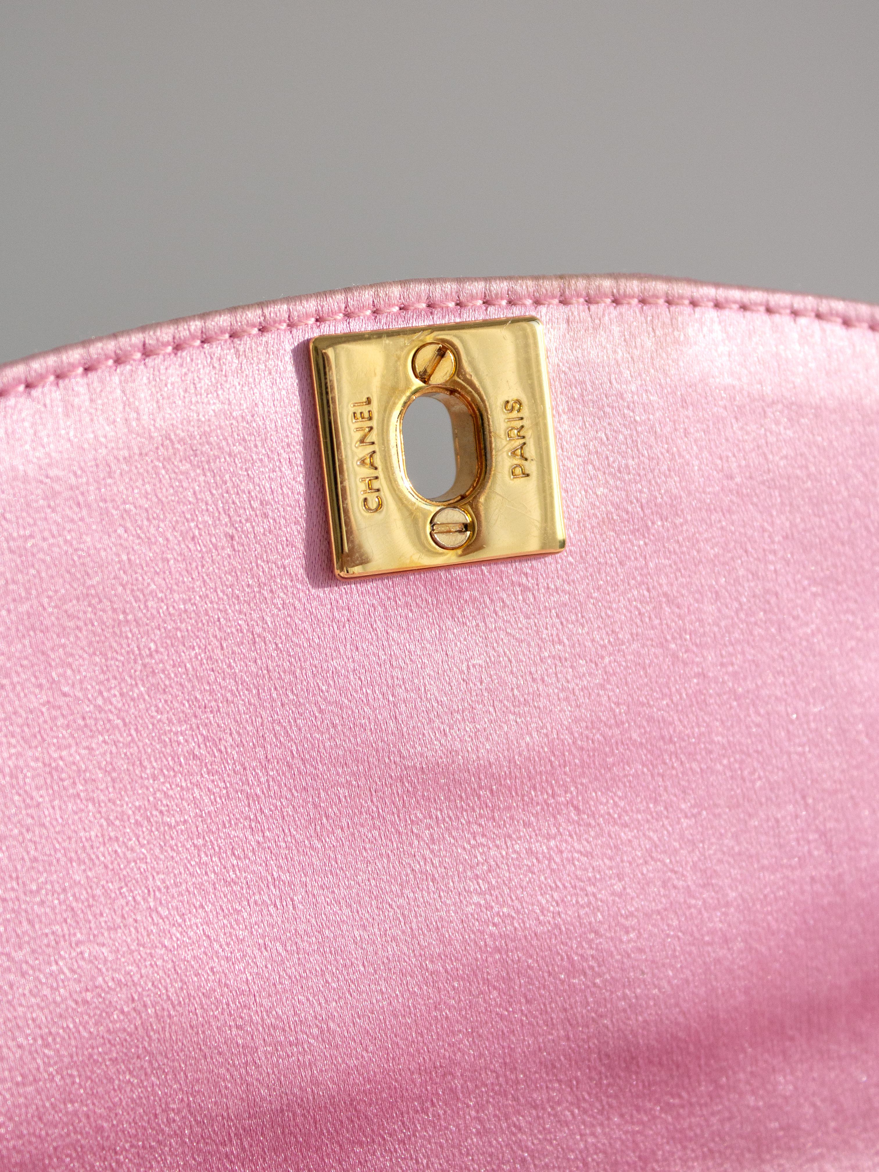 Chanel Vintage Pink Quilted Satin Mini Diana 24K Gold Bijou Chain 90s Flap Bag For Sale 9